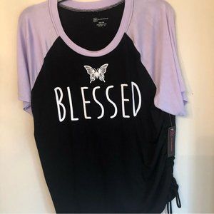 Short Sleeve Tshirts. XL. NWT. White, black and purple